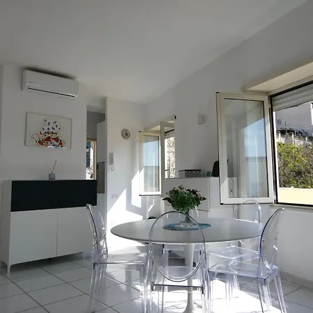 Capresella Luxury Capri