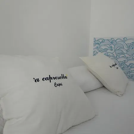 Capresella Luxury * كابري